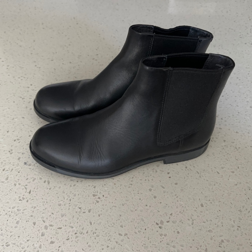 Camper Chelsea Boots